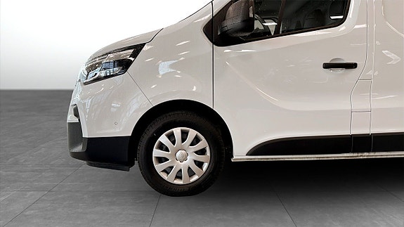 Nissan Primastar 9 of 9