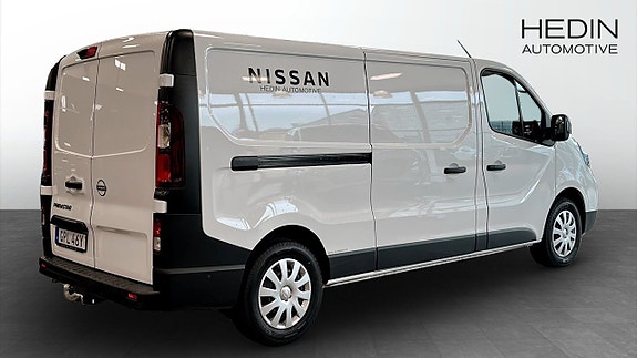 Nissan Primastar 2 of 9