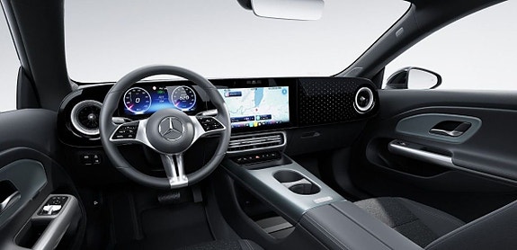 Mercedes-Benz CLA350 8 of 8