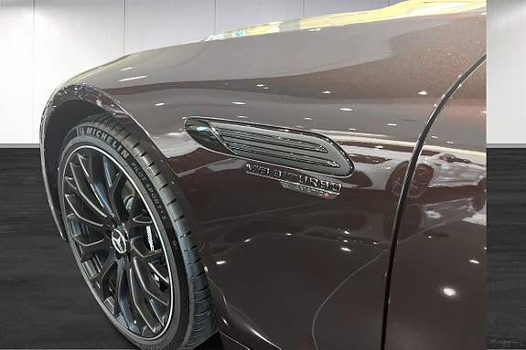 Mercedes-Benz SL63 23 of 23