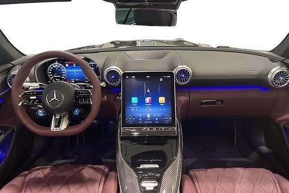 Mercedes-Benz SL63 8 of 23