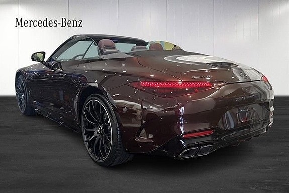 Mercedes-Benz SL63 4 of 5