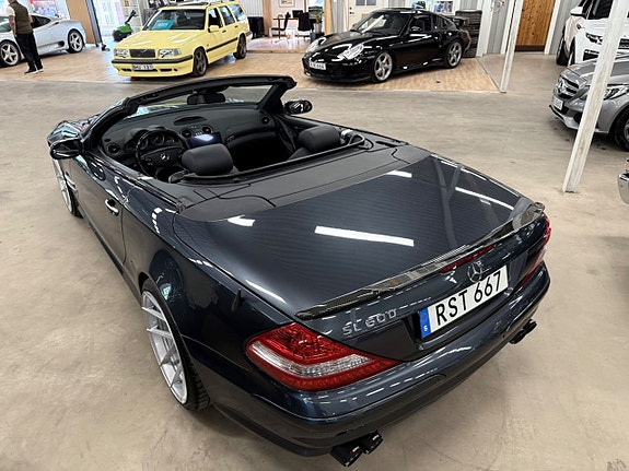 Mercedes-Benz SL600 12 of 12