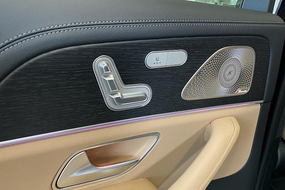 Mercedes-Benz GLS450 d 21 of 28