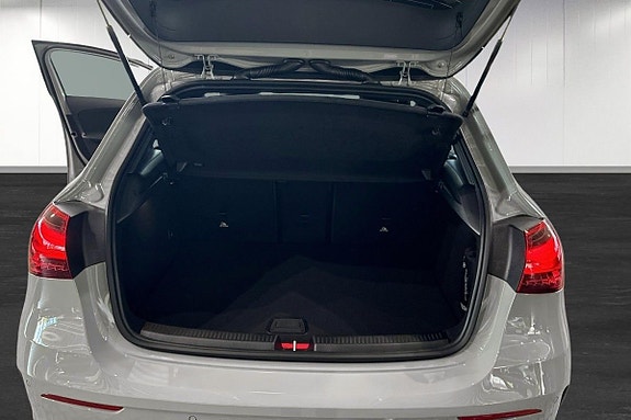 Mercedes-Benz A250 e 12 of 12