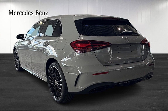 Mercedes-Benz A250 e 3 of 5