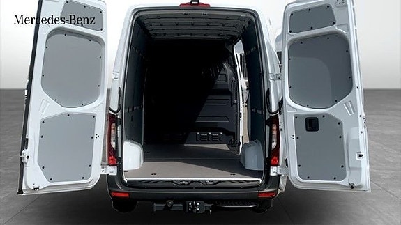 Mercedes-Benz Sprinter 317 7 of 9