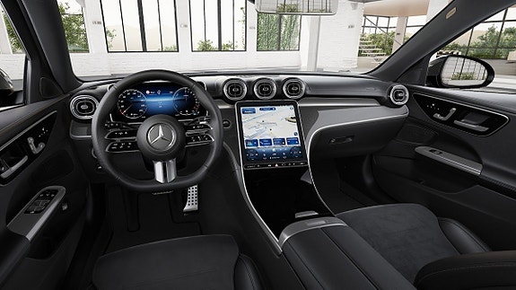 Mercedes-Benz C300 9 of 9