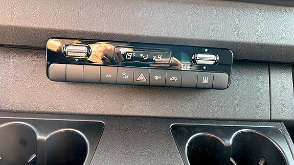 Mercedes-Benz Sprinter 412 11 of 11
