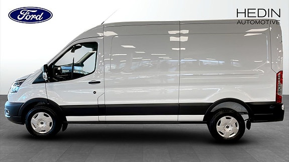 Ford Transit 6 of 12