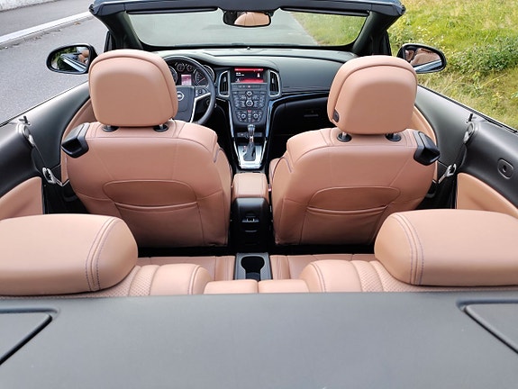 Opel Cascada 6 of 23