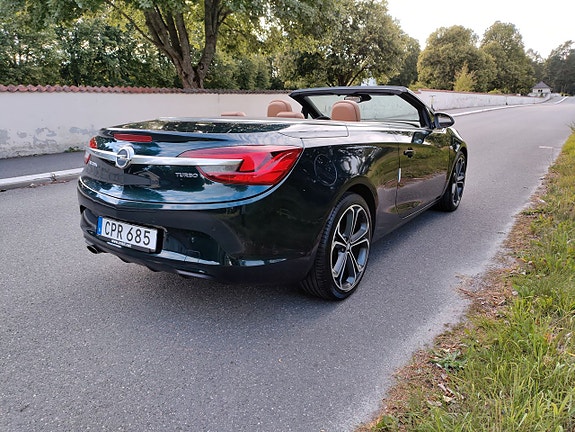Opel Cascada 5 of 5