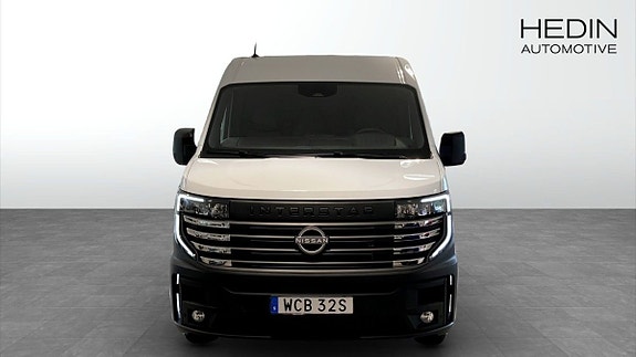 Nissan Interstar 8 of 12