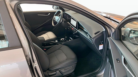 Kia Niro 3 of 13