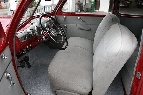 Ford De Luxe Phaeton 180A 14 of 20