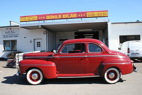 Ford De Luxe Phaeton 180A 4 of 20