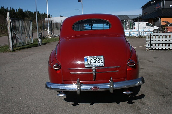 Ford De Luxe Phaeton 180A 7 of 20