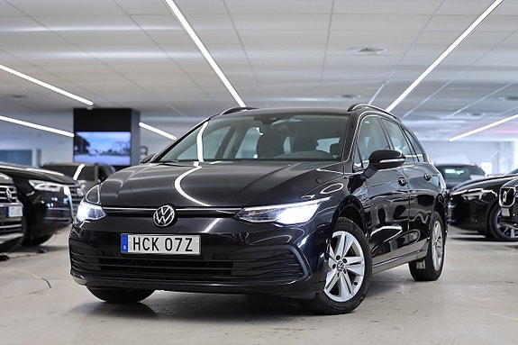 Volkswagen Golf VIII 3 of 20