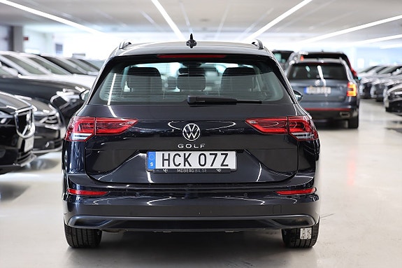 Volkswagen Golf VIII 8 of 20