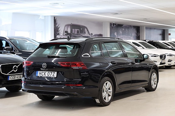 Volkswagen Golf VIII 7 of 20