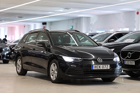 Volkswagen Golf VIII 6 of 20