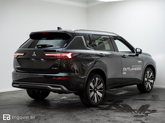 Mitsubishi Outlander 8 of 27