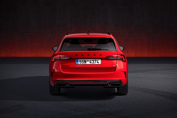 Skoda Octavia RS 8 of 14