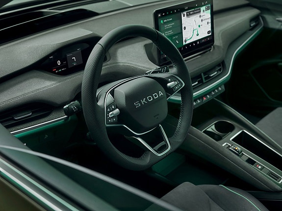 Skoda Enyaq 7 of 9