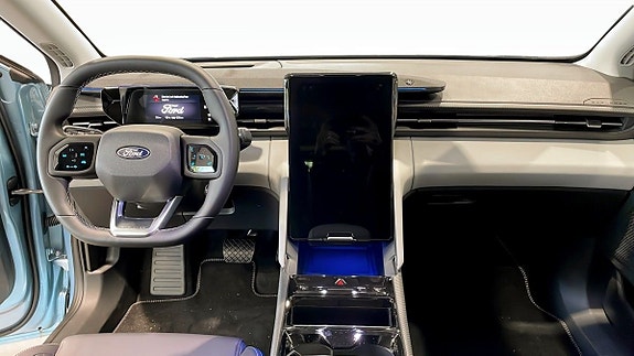 Ford Explorer 9 of 13