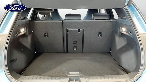 Ford Explorer 13 of 13