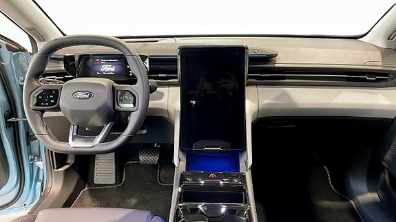 Ford Explorer 9 of 13