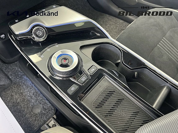Kia EV6 12 of 14