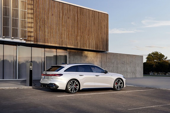 Audi A5 8 of 14