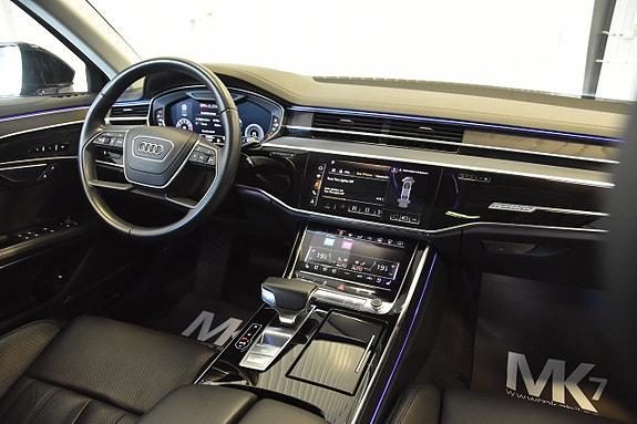 Audi A8 14 of 30