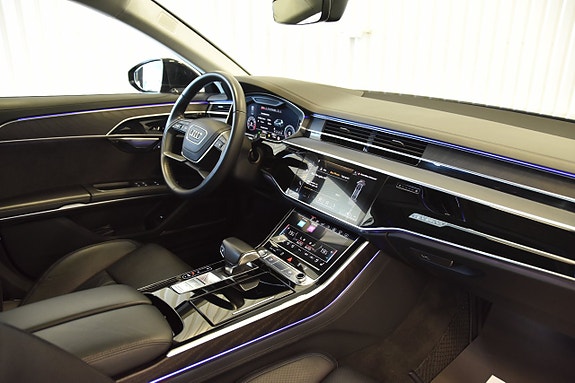 Audi A8 9 of 30