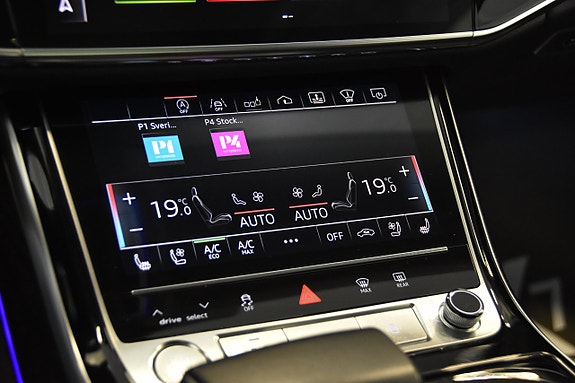 Audi A8 21 of 30