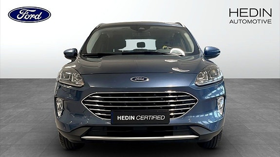 Ford Kuga 8 of 12