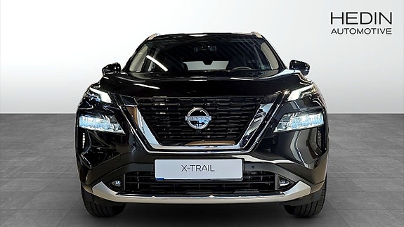 Nissan X-Trail 8 of 15
