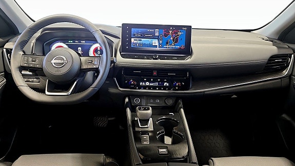 Nissan X-Trail 4 of 15
