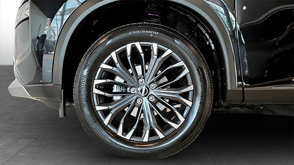 Nissan X-Trail 9 of 15