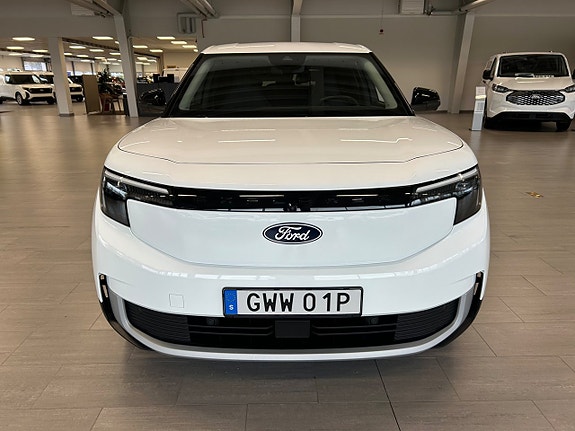Ford Explorer 4 of 19