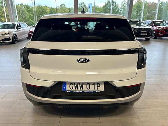 Ford Explorer 5 of 19