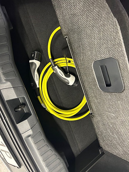 Ford Explorer 10 of 19