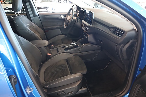 Ford Kuga 7 of 19