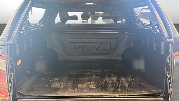 Isuzu D-max 10 of 11