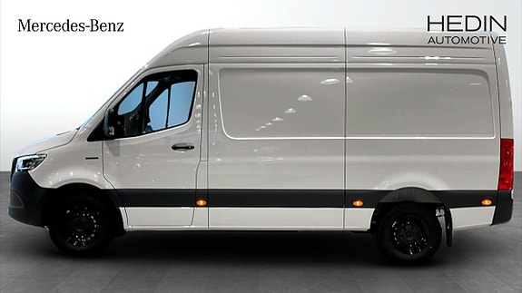 Mercedes-Benz Sprinter 411 3 of 11