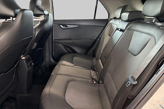 Kia Niro 9 of 12