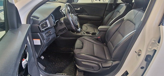 Kia Niro 11 of 16