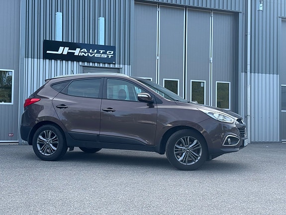 Hyundai ix35 2 of 5