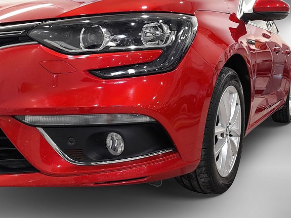 Renault Megane 10 of 11
